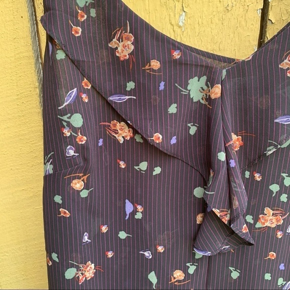 Cabi Pinstripe Cami Pinstripe Floral Tank Size Medium - Picture 2 of 9